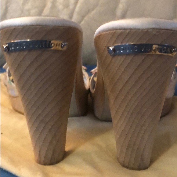 Louis Vuitton wood heels - Picture 5 of 6
